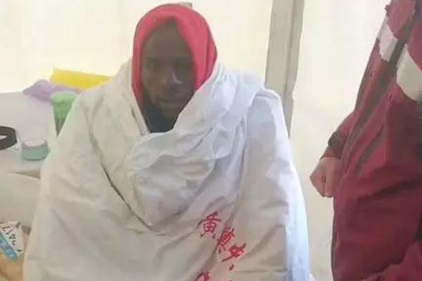 76人高管：要打造两支球队 老将们在时可争冠 不在时让年轻人打快